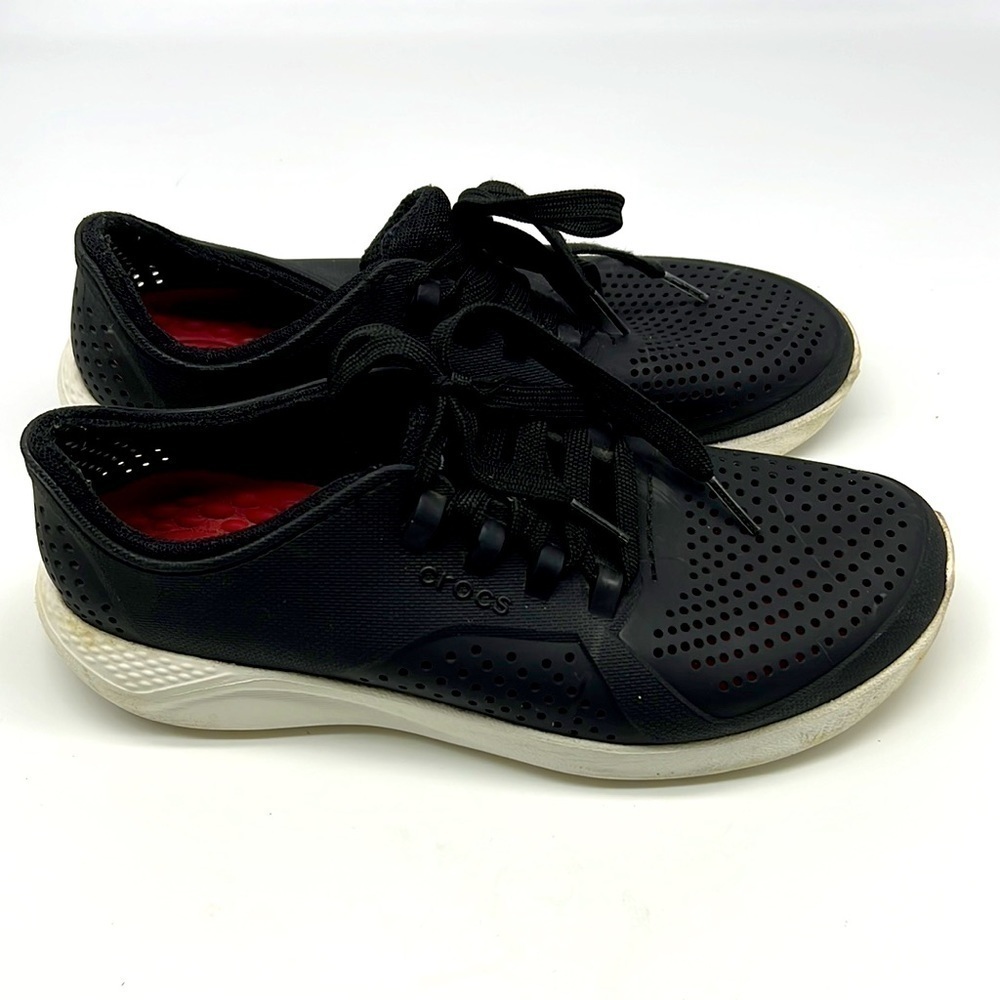 Crocs - Lite Ride Pacer Low Top Lightweight White & Black Lace Up Sneaker SZ 8